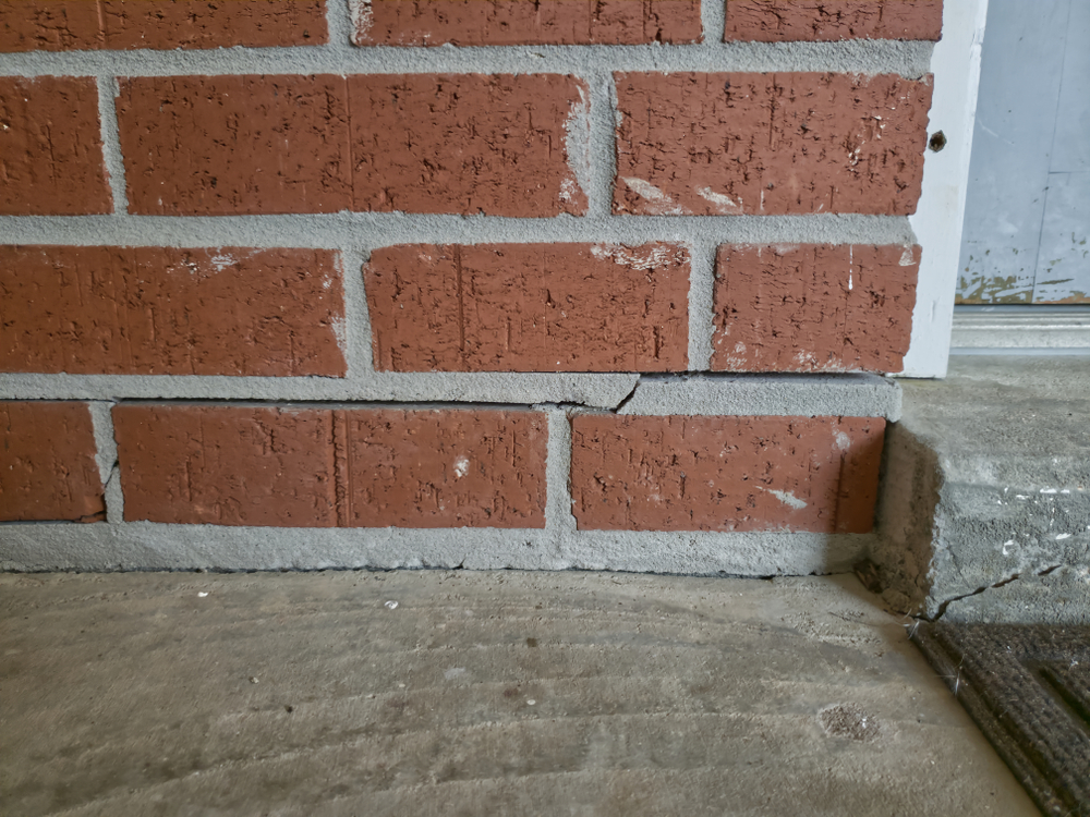 Examples,Of,Cracked,Foundations,And,Sidewalks,Or,Driveways,In,Need